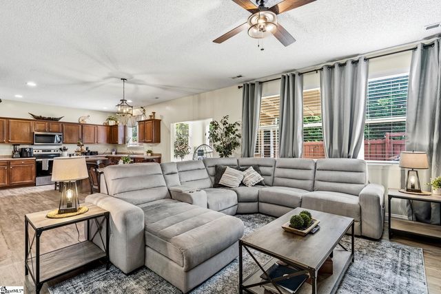 134 Raven Hill Way, Piedmont, SC 29673