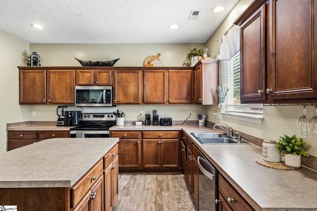 134 Raven Hill Way, Piedmont, SC 29673