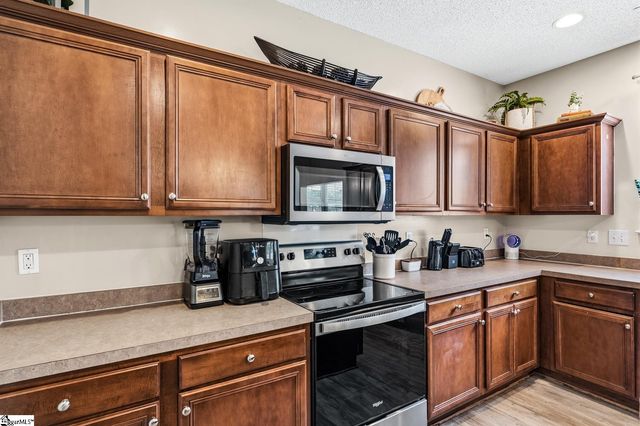 134 Raven Hill Way, Piedmont, SC 29673