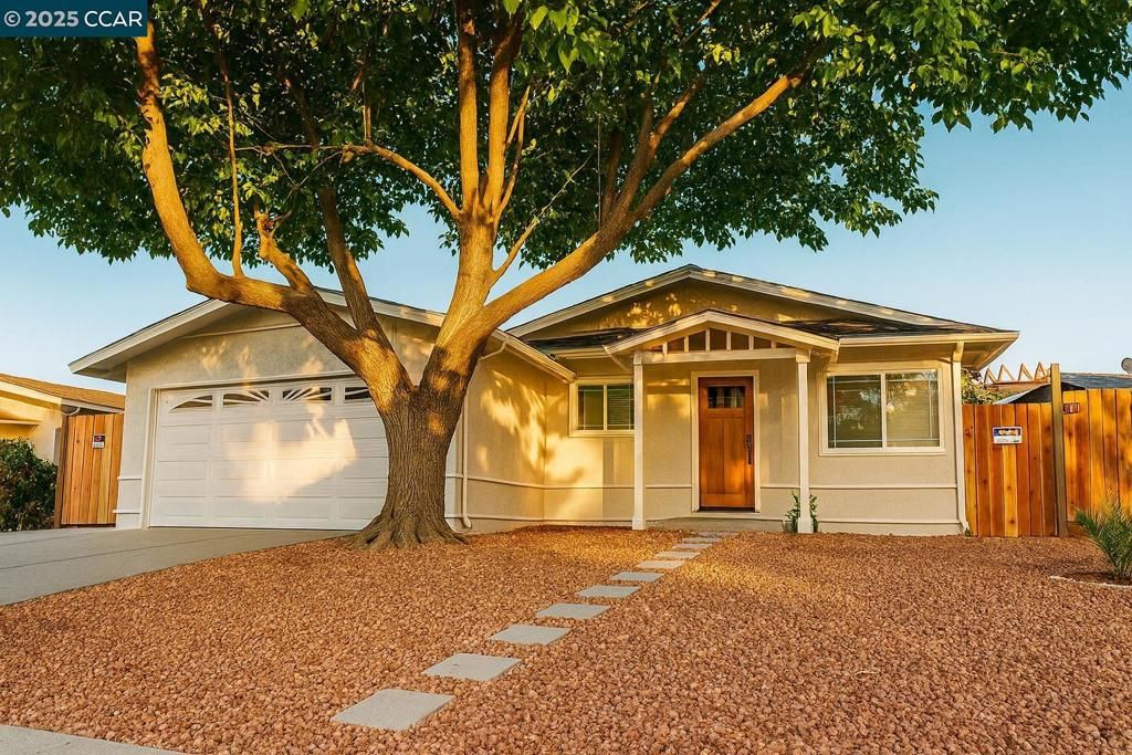 211 Riverside Pl, Bay Point, CA 94565