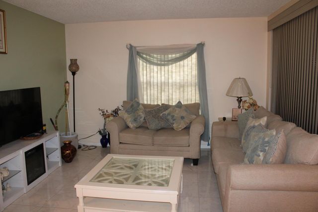 5406 Venetia Court D, Boynton Beach, FL 33437