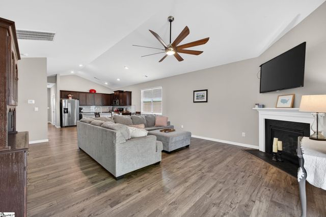 315 Tolbert Drive, Greenwood, SC 29649