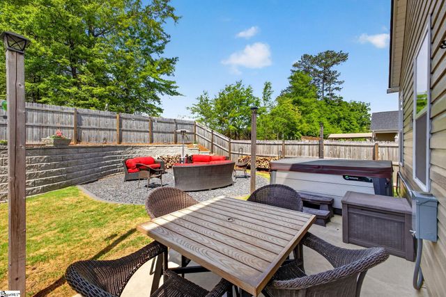 315 Tolbert Drive, Greenwood, SC 29649