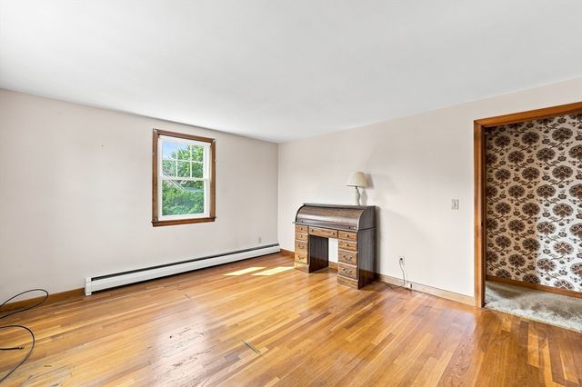 46 Fetherston Ave, Lowell, MA 01852