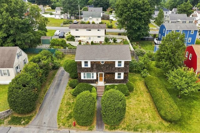 46 Fetherston Ave, Lowell, MA 01852