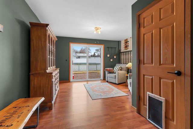 951 DUCHATEAU AVENUE, Green Bay, WI 54304