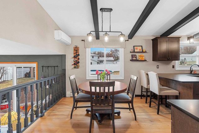 951 DUCHATEAU AVENUE, Green Bay, WI 54304