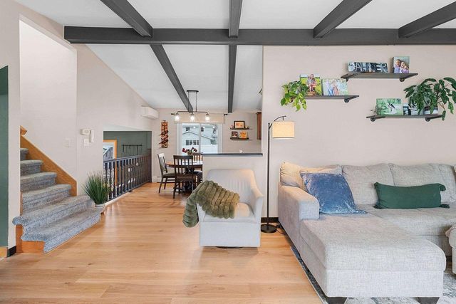 951 DUCHATEAU AVENUE, Green Bay, WI 54304