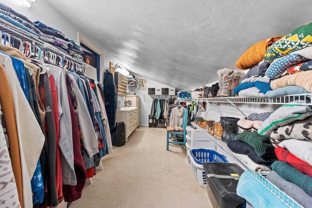 951 DUCHATEAU AVENUE, Green Bay, WI 54304