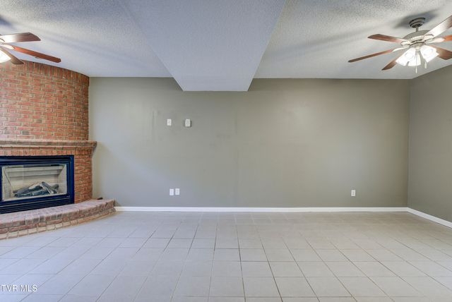 104 Mountain View Drive, Mount Carmel, TN 37645