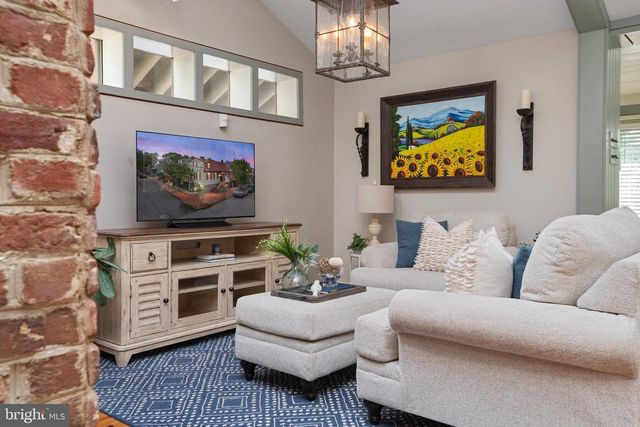 100 MARKET ST, Annapolis, MD 21401