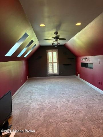 60 Osage Trail, Louisville, KY 40245