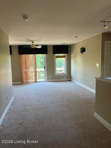 60 Osage Trail, Louisville, KY 40245