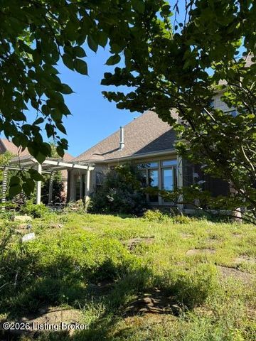 60 Osage Trail, Louisville, KY 40245