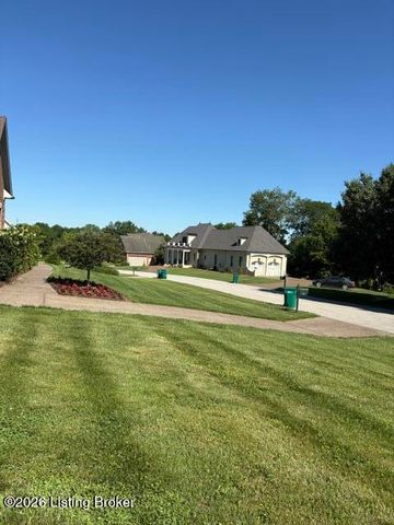 60 Osage Trail, Louisville, KY 40245