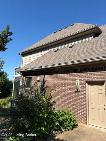 60 Osage Trail, Louisville, KY 40245