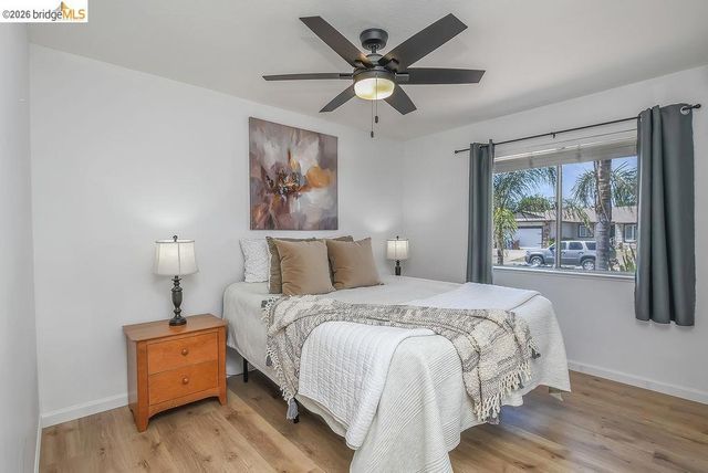 979 Walnut Dr, Oakley, CA 94561