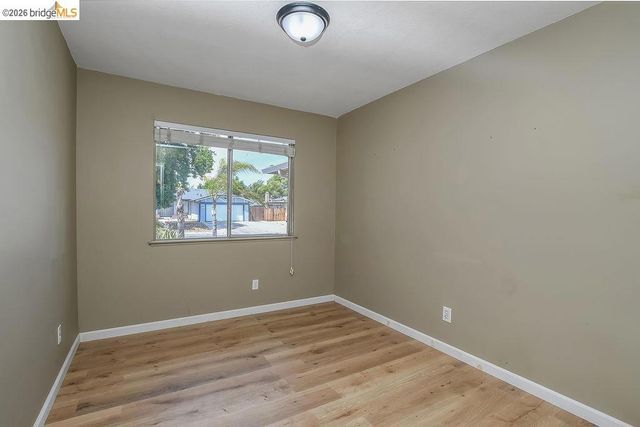 979 Walnut Dr, Oakley, CA 94561