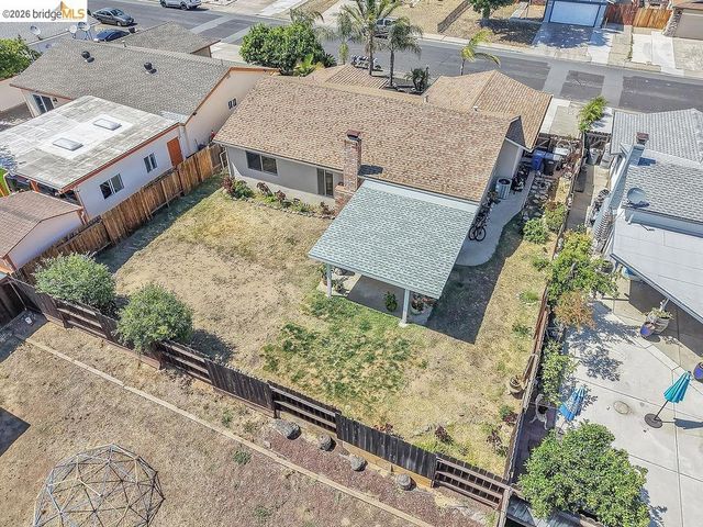 979 Walnut Dr, Oakley, CA 94561