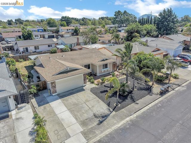 979 Walnut Dr, Oakley, CA 94561