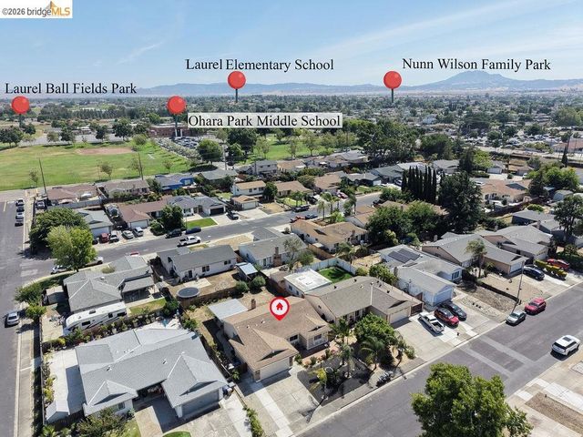 979 Walnut Dr, Oakley, CA 94561