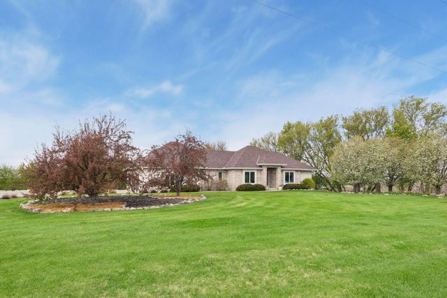 1755 Waconia Parkway S, Waconia, MN 55387