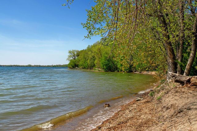 1755 Waconia Parkway S, Waconia, MN 55387