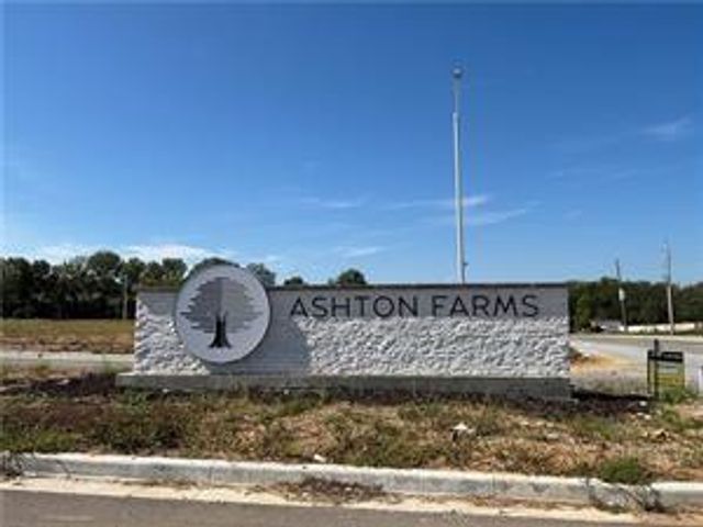 4714 Brentwood Avenue, Kansas City, MO 64136