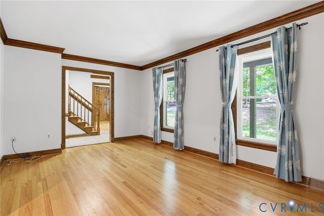 6111 Skybird Ct, Chesterfield, VA 23838