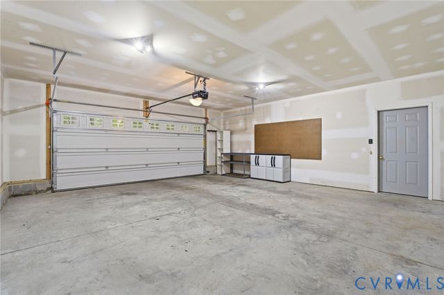 6111 Skybird Ct, Chesterfield, VA 23838