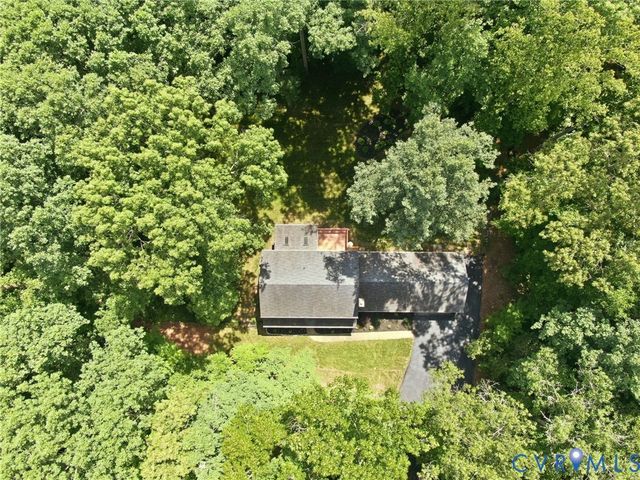 6111 Skybird Ct, Chesterfield, VA 23838