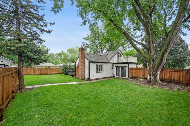 8624 W 35th Street, Saint Louis Park, MN 55426