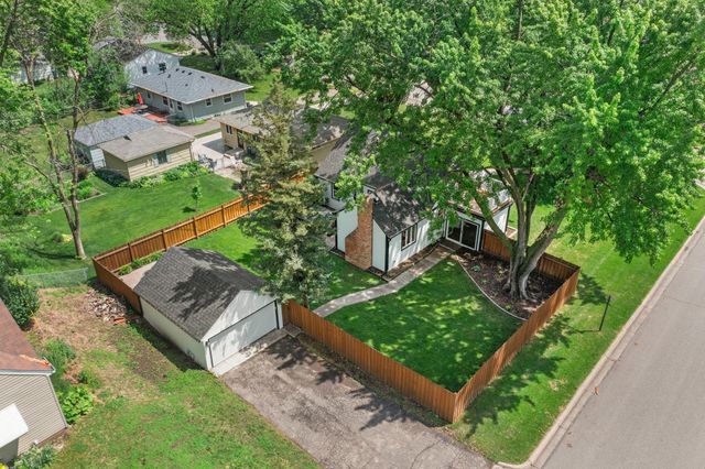 8624 W 35th Street, Saint Louis Park, MN 55426