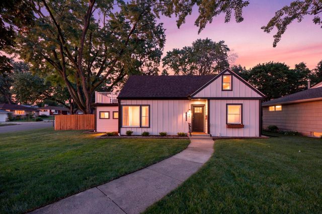 8624 W 35th Street, Saint Louis Park, MN 55426