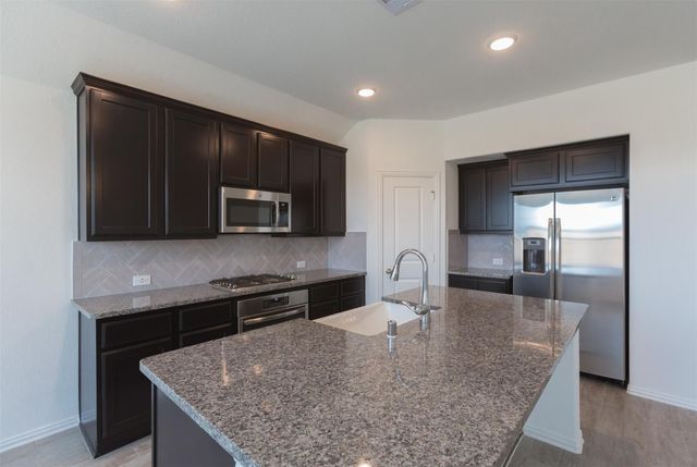 29511 Whitebrush Trace Drive, Spring, TX 77386