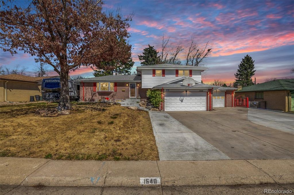1540 S Fenton Street, Lakewood, CO 80232