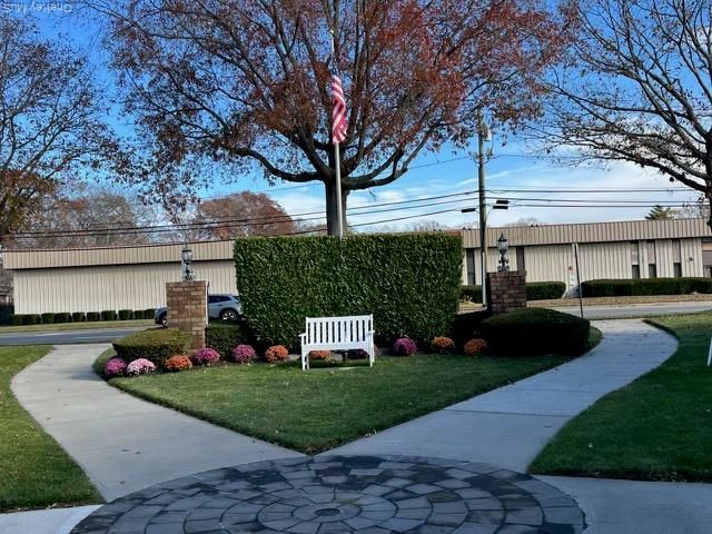 260 Waverly Avenue 15, Patchogue, NY 11772