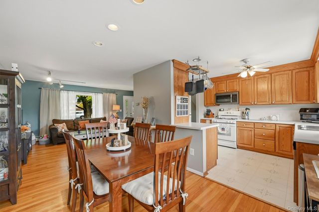 7 Tamarac Lane, Stony Point, NY 10980