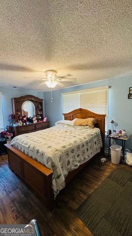 747 Ralph Perry Circle, Collins, GA 30421