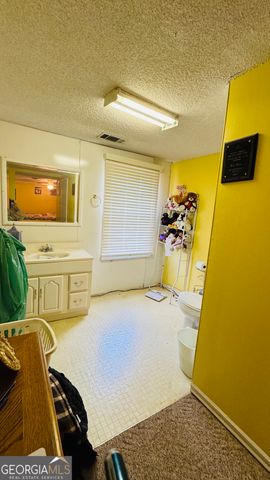 747 Ralph Perry Circle, Collins, GA 30421