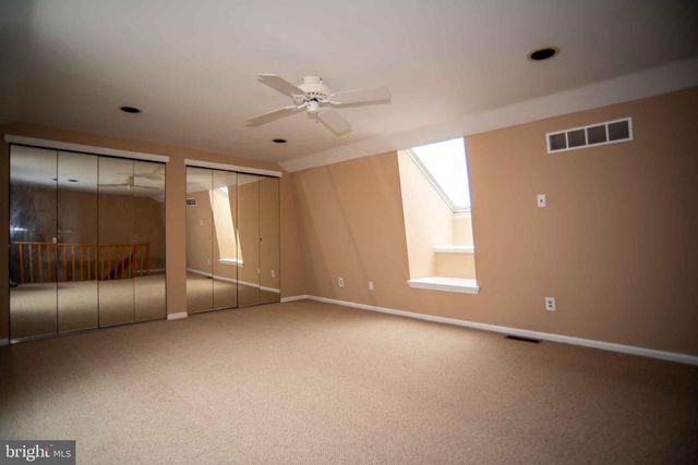 212 CLOVER HILL CT, Yardley, PA 19067