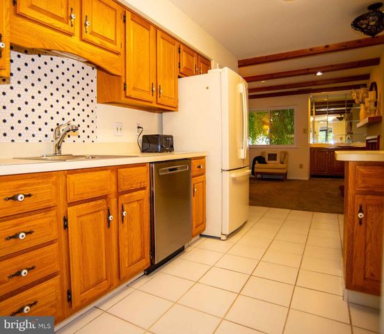212 CLOVER HILL CT, Yardley, PA 19067