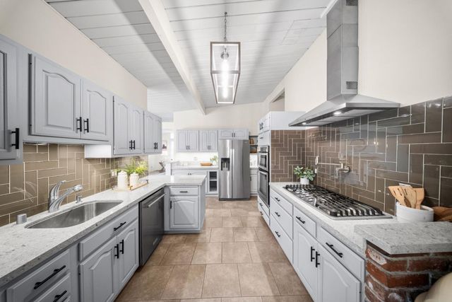 1769 Roberta Drive, San Mateo, CA 94403