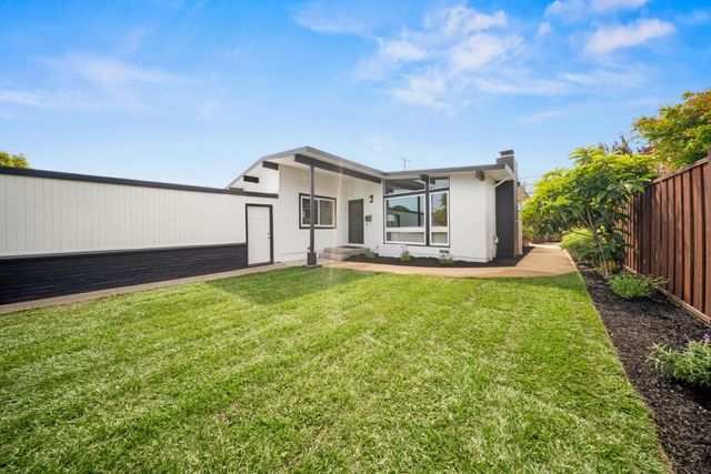 1769 Roberta Drive, San Mateo, CA 94403