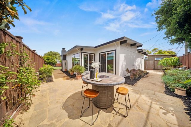 1769 Roberta Drive, San Mateo, CA 94403