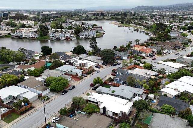 1769 Roberta Drive, San Mateo, CA 94403