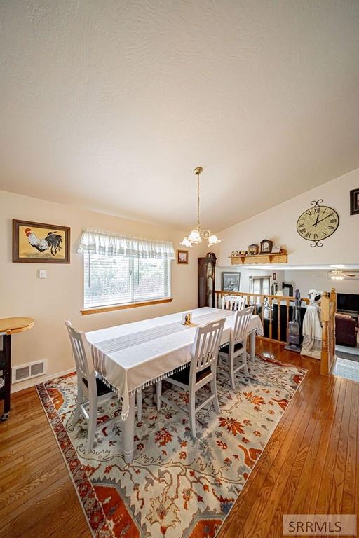 Image 9 of property listing at 647 N 1200 W, Blackfoot, ID 83221