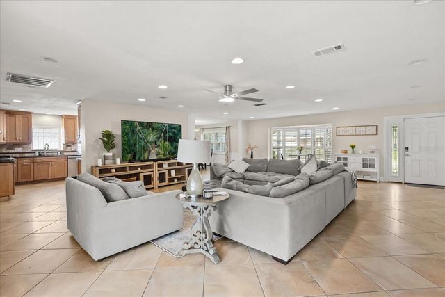 310 WHITE OAK CIRCLE, Maitland, FL 32751