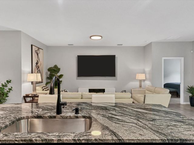17605 CANTARINA COVE, Bradenton, FL 34211