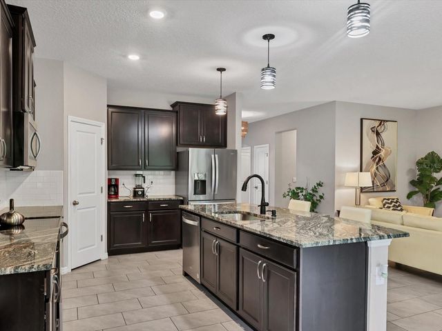 17605 CANTARINA COVE, Bradenton, FL 34211